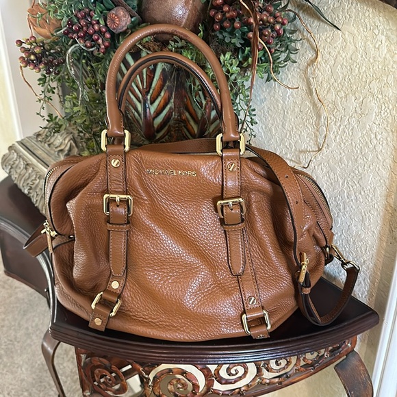 Michael Kors Pebble Leather Satchel - Picture 1 of 14